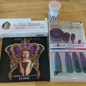 Makeup bundle